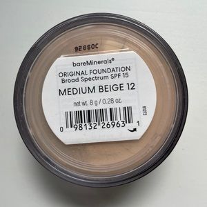 bareMinerals Foundation in Medium Beige 12